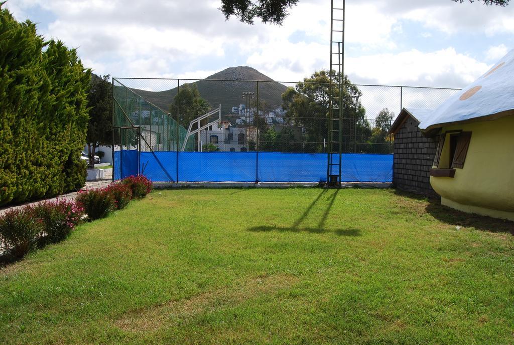 Club Blue White All Inclusive Turgutreis Exterior photo