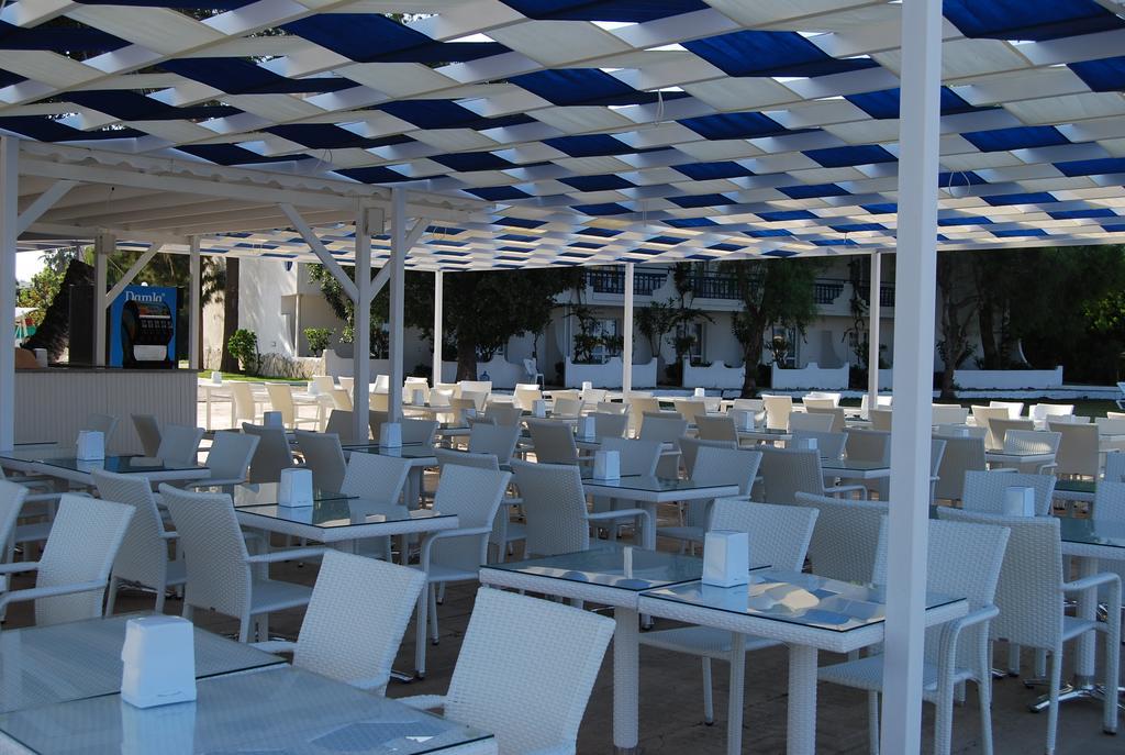 Club Blue White All Inclusive Turgutreis Exterior photo
